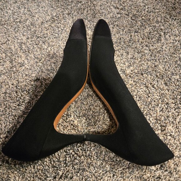 Salvatore Ferragamo Black Fabric Heels 9.5B - Picture 5 of 7